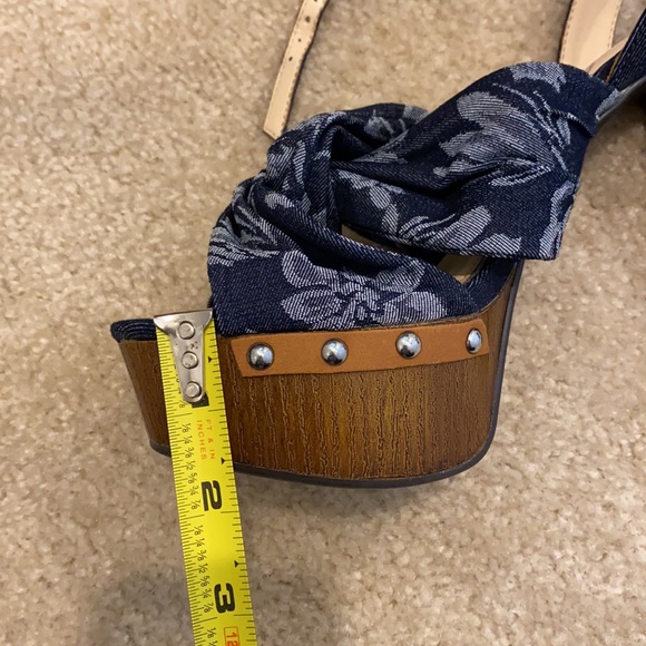 Jessica Simpson denim platform heel shoes - Picture 8 of 8